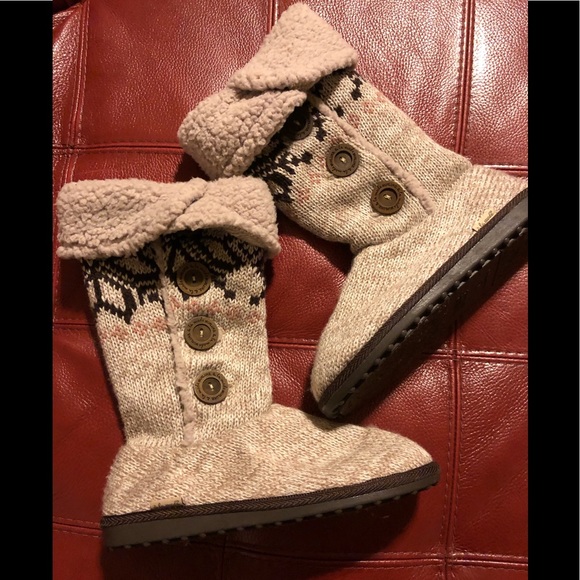 Muk Luks Shoes - Mukluks slipper boots